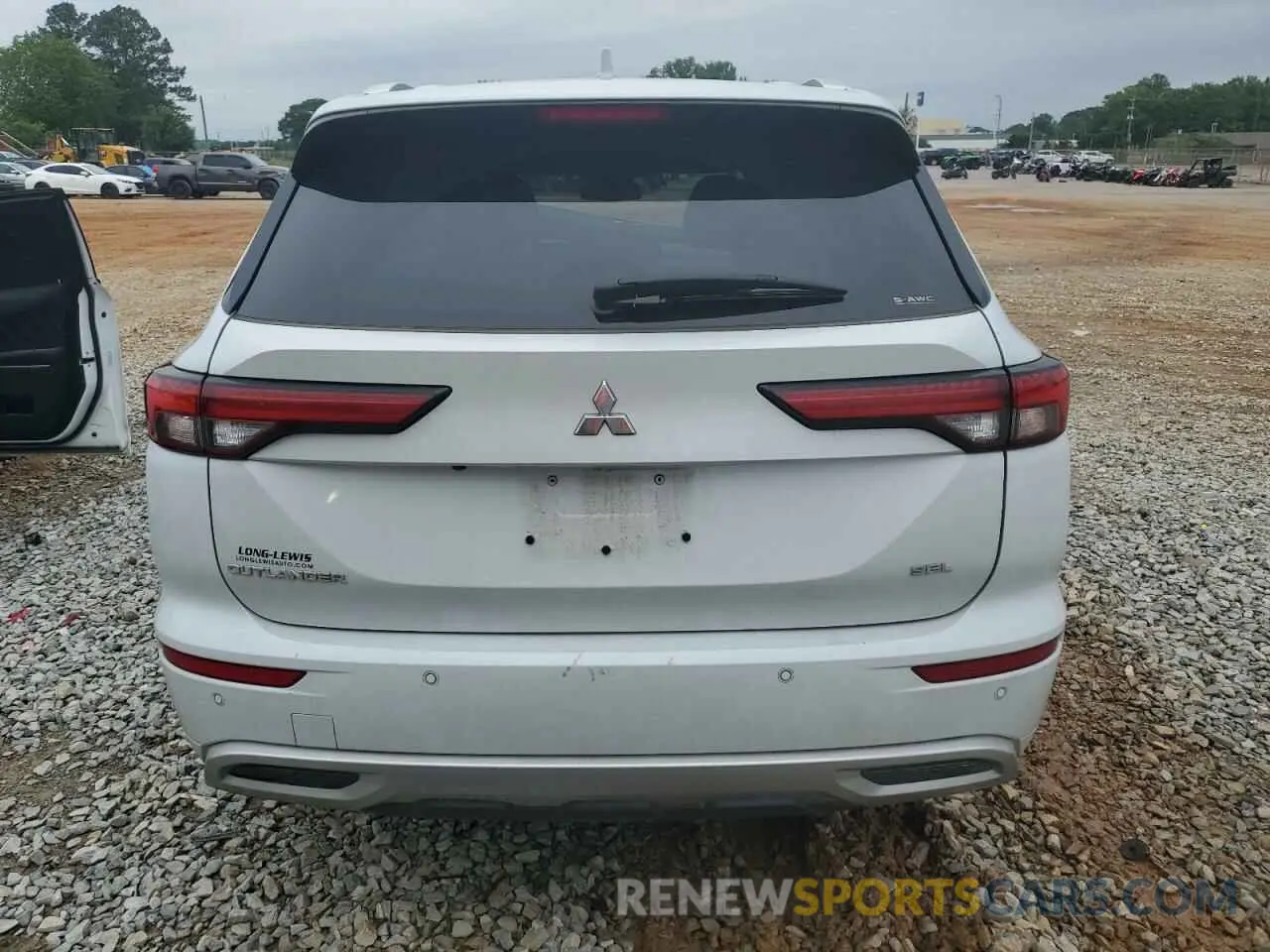 6 Photograph of a damaged car JA4J4VA8XNZ016097 MITSUBISHI OUTLANDER 2022