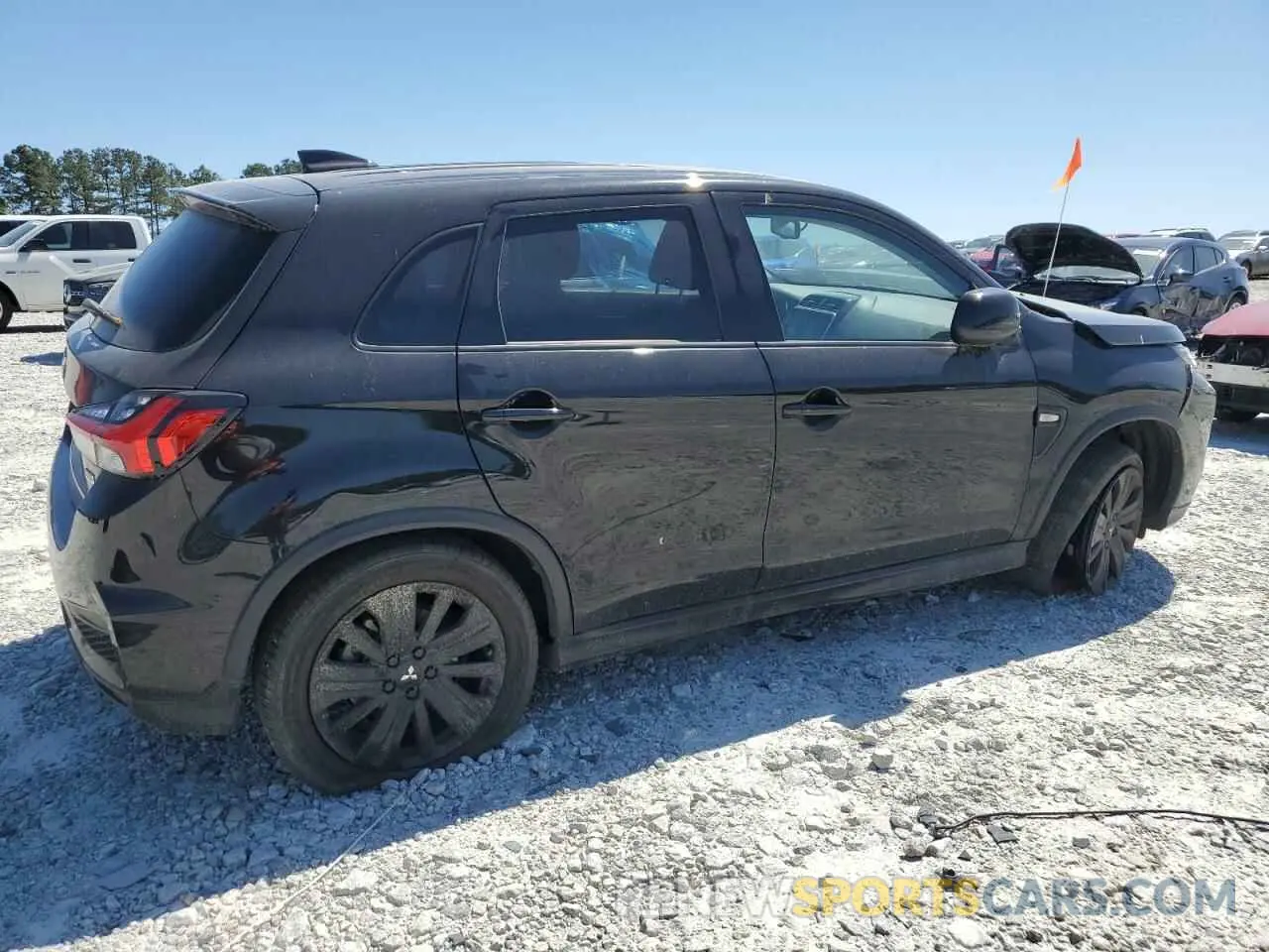 3 Photograph of a damaged car JA4ARUAU5PU008269 MITSUBISHI OUTLANDER 2023