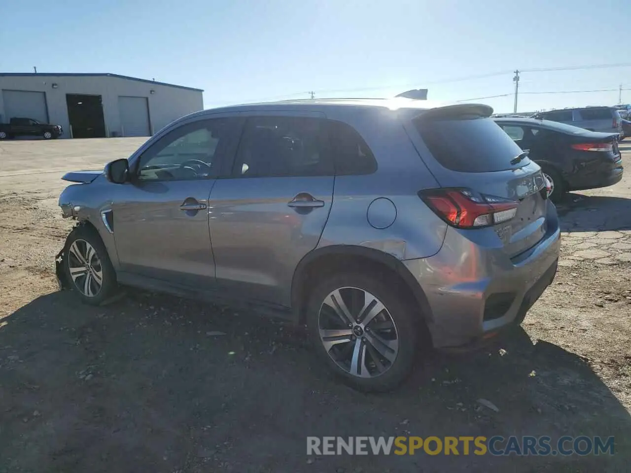 2 Фотография поврежденного автомобиля JA4ARUAU6PU002397 MITSUBISHI OUTLANDER 2023