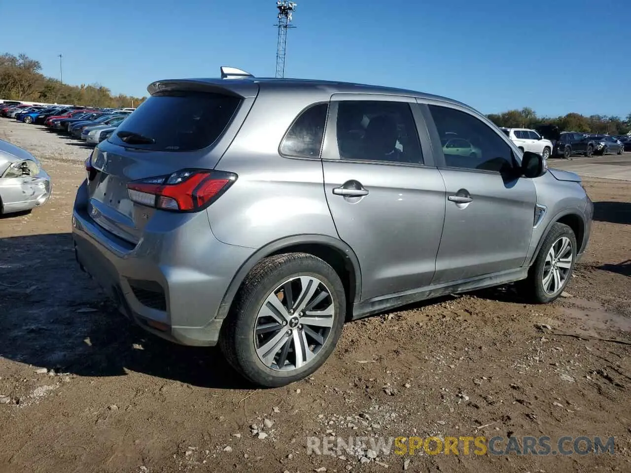 3 Фотография поврежденного автомобиля JA4ARUAU6PU002397 MITSUBISHI OUTLANDER 2023