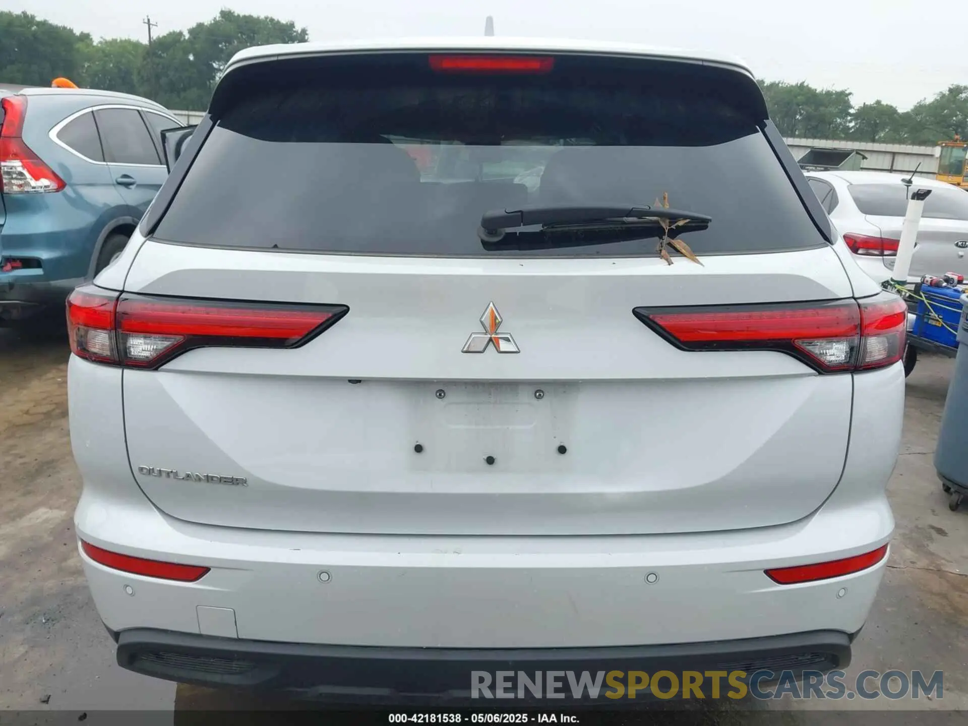 16 Фотография поврежденного автомобиля JA4J3TA8XPZ010519 MITSUBISHI OUTLANDER 2023