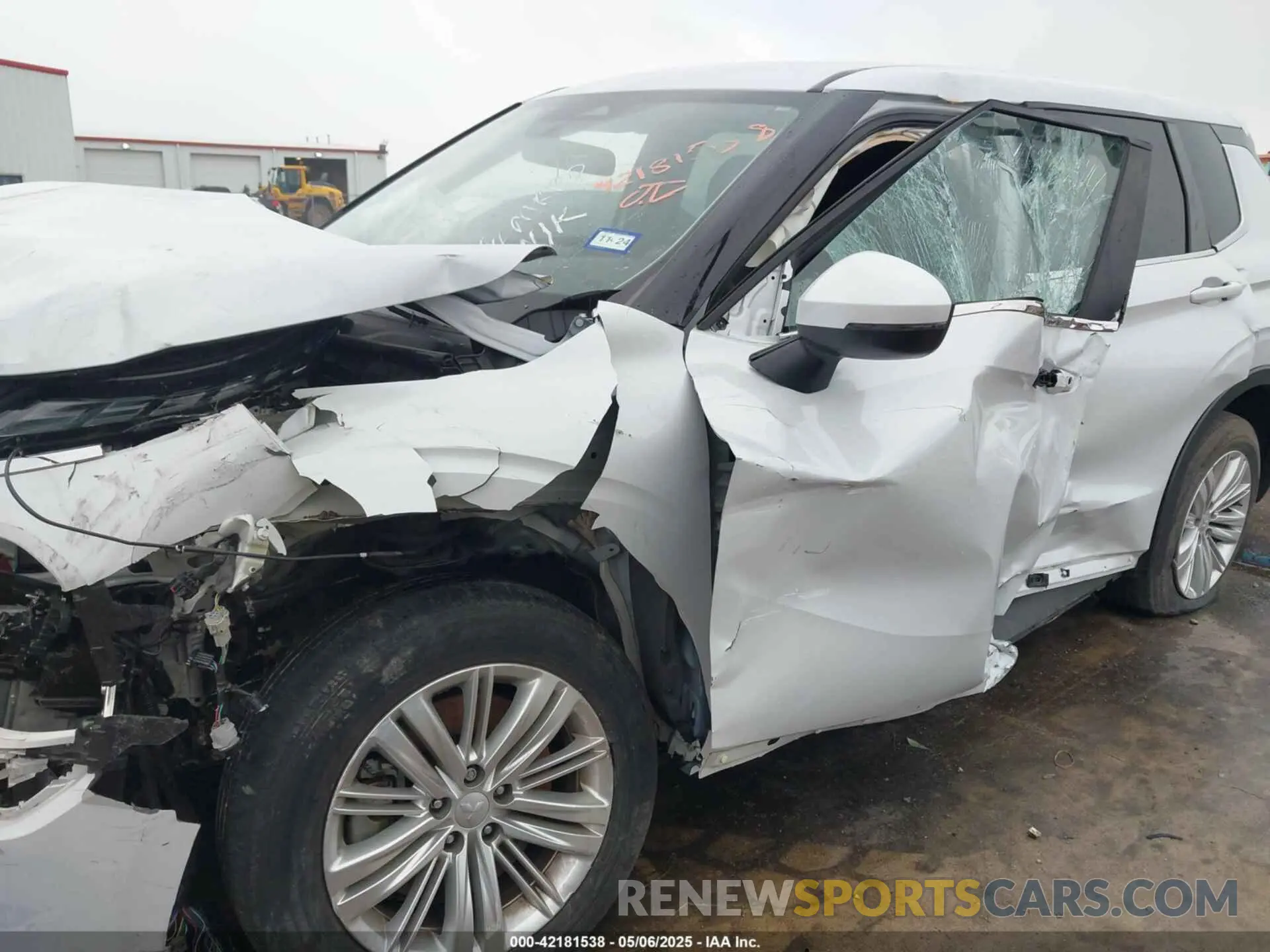 6 Фотография поврежденного автомобиля JA4J3TA8XPZ010519 MITSUBISHI OUTLANDER 2023