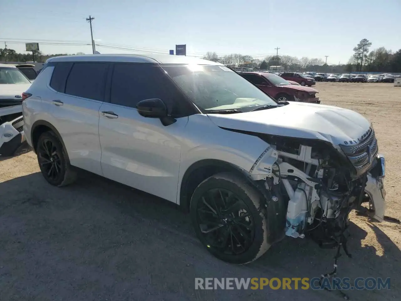 4 Фотография поврежденного автомобиля JA4J3UA81PZ042409 MITSUBISHI OUTLANDER 2023