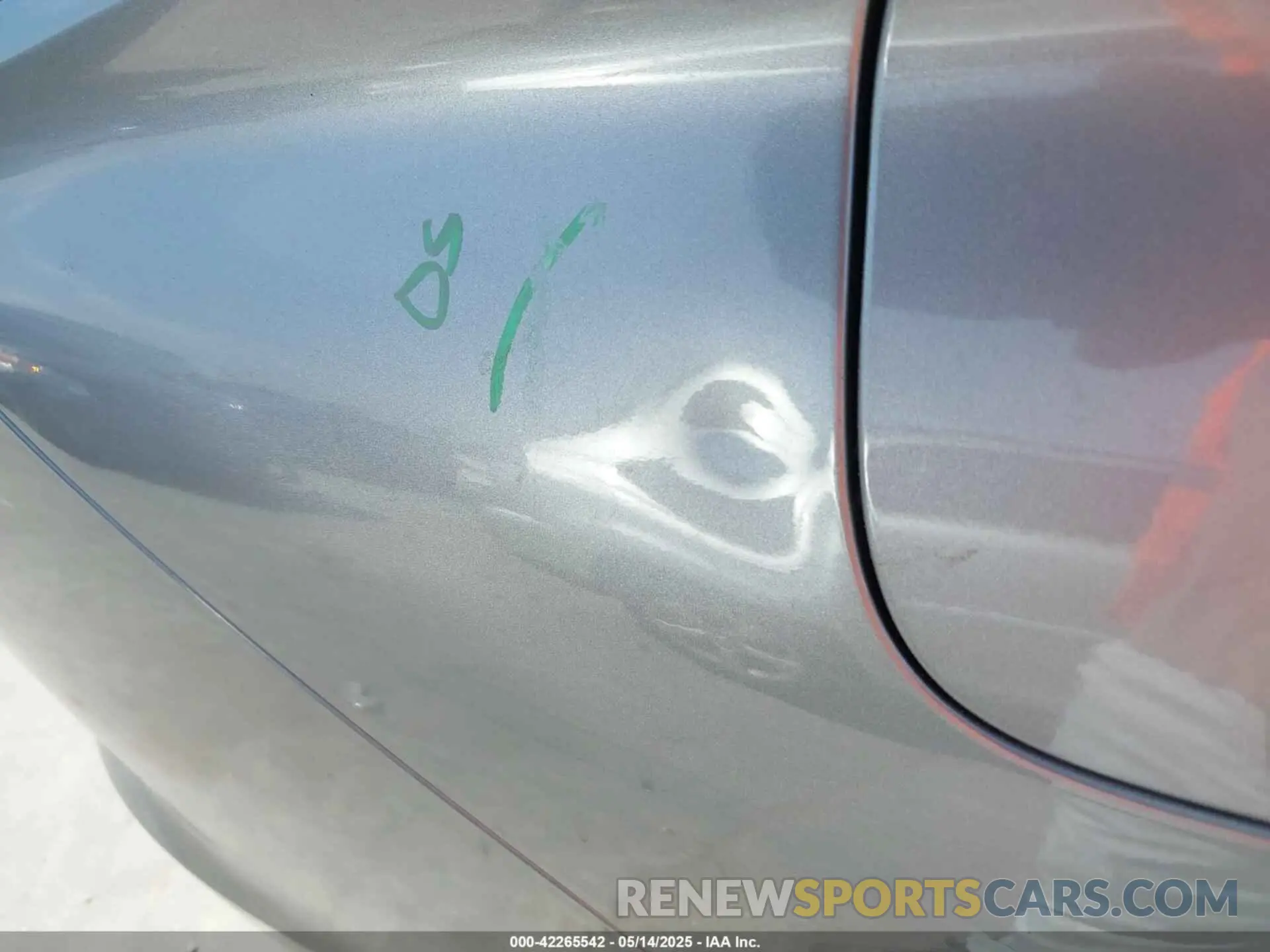 17 Photograph of a damaged car JA4J3UA81PZ051319 MITSUBISHI OUTLANDER 2023
