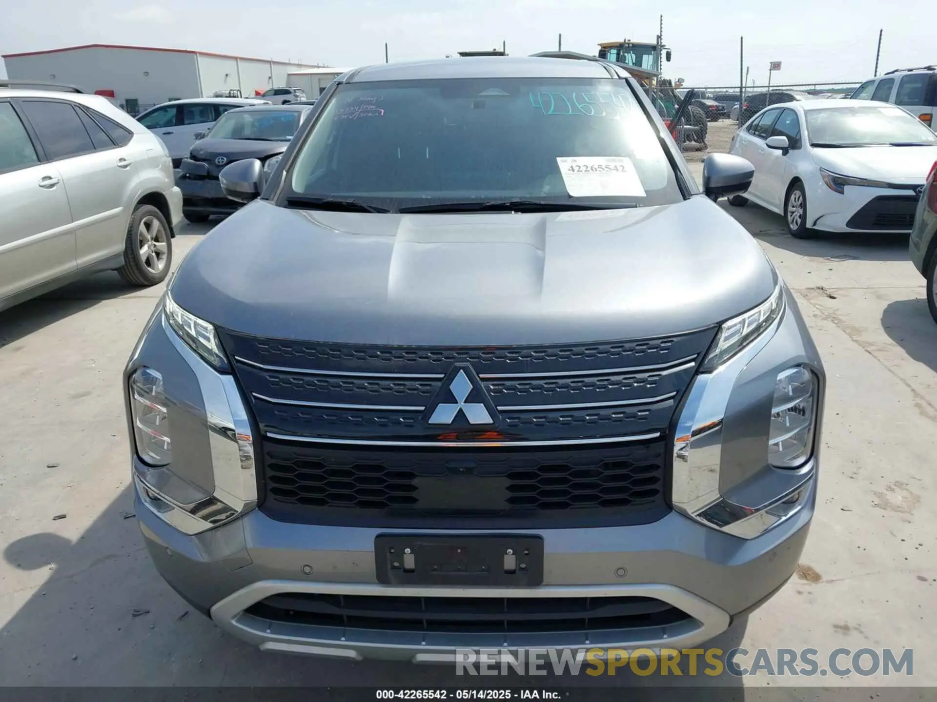 6 Photograph of a damaged car JA4J3UA81PZ051319 MITSUBISHI OUTLANDER 2023