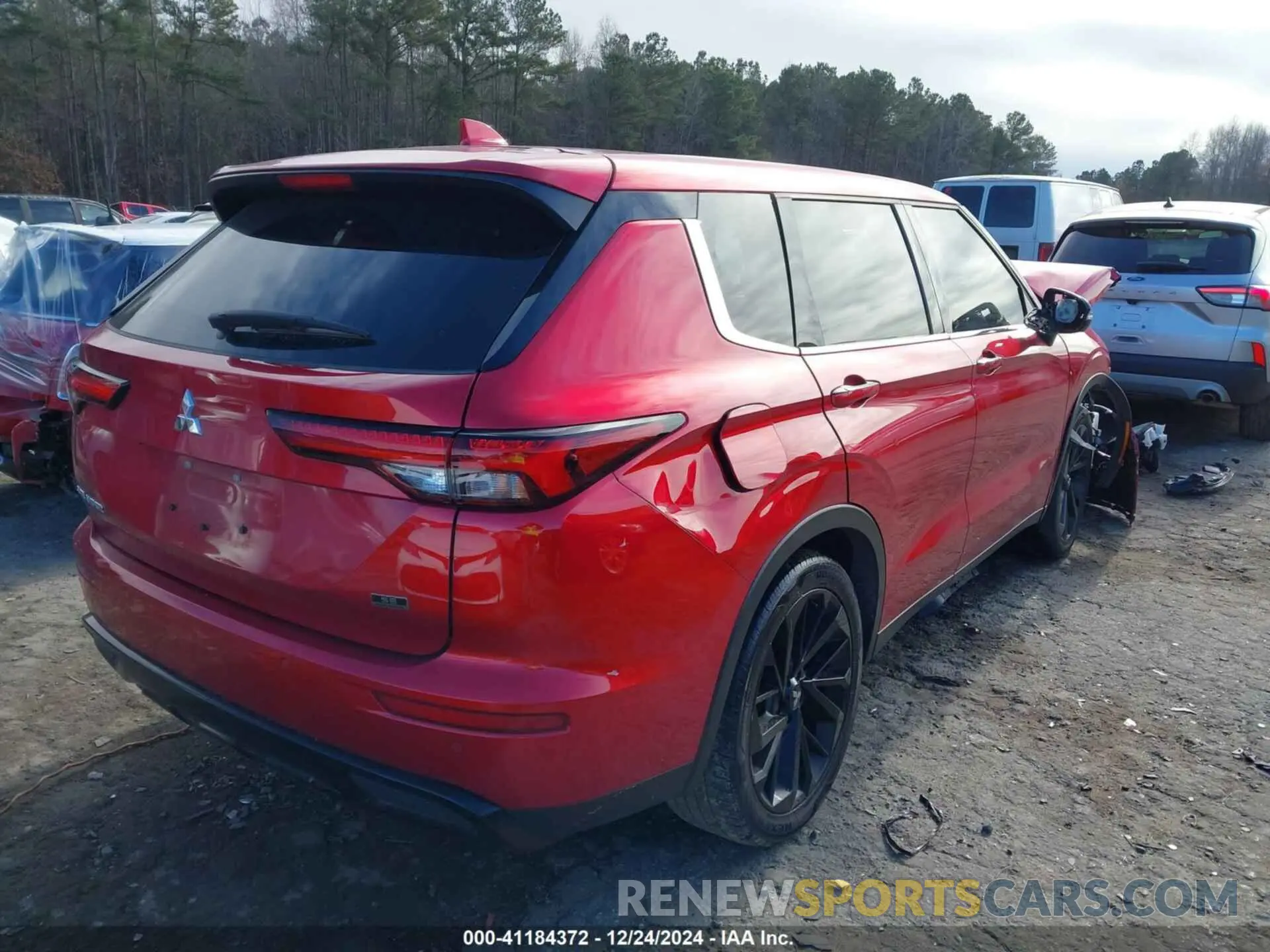 4 Photograph of a damaged car JA4J3UA85PZ032059 MITSUBISHI OUTLANDER 2023