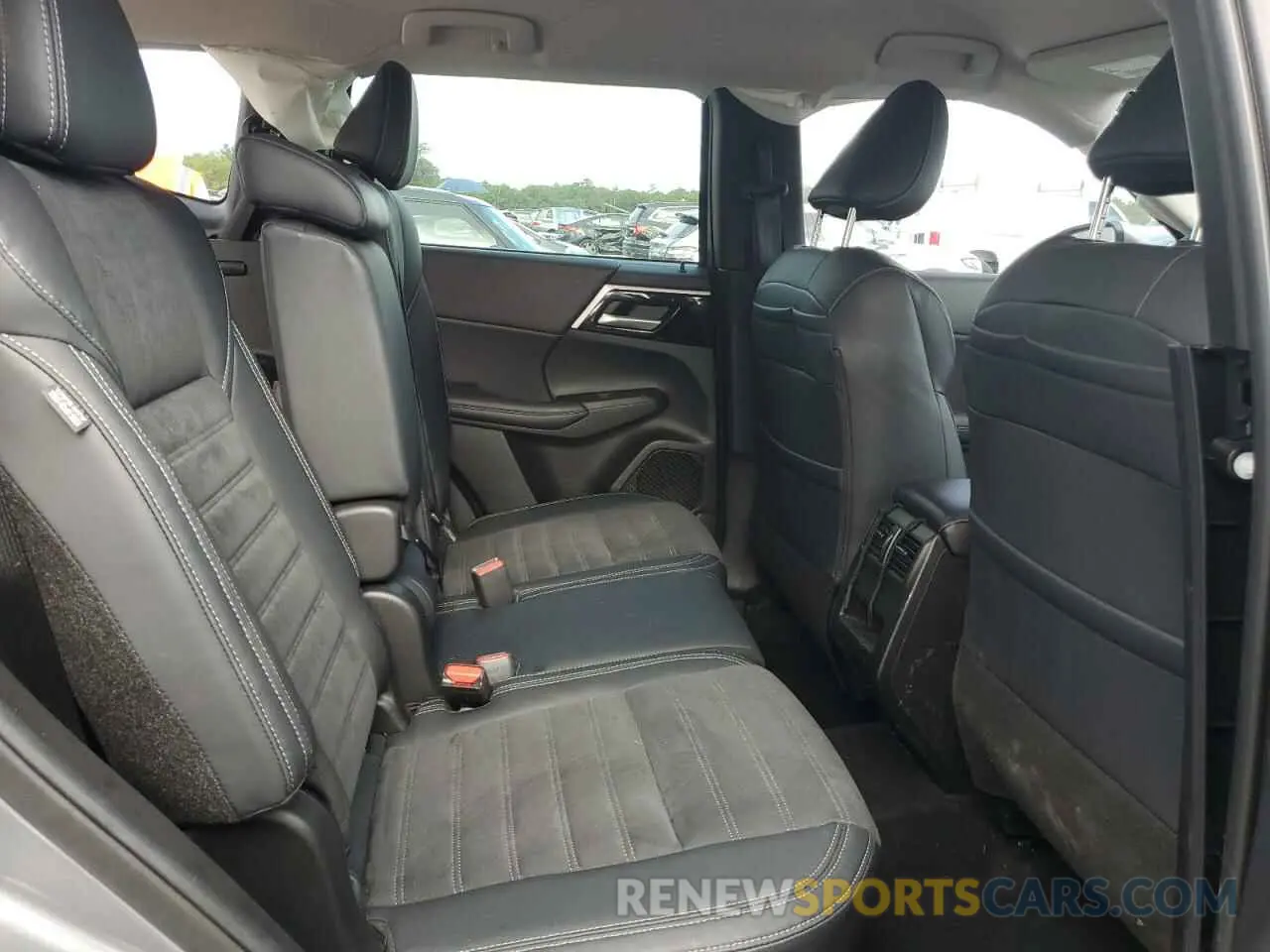11 Фотография поврежденного автомобиля JA4J3UA86PZ026514 MITSUBISHI OUTLANDER 2023