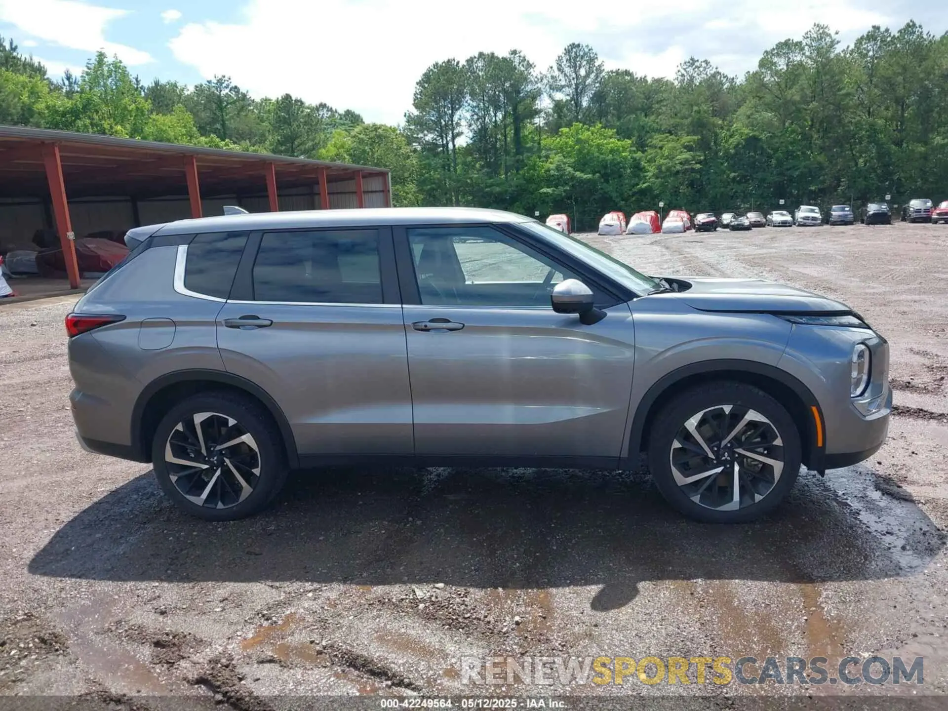 13 Photograph of a damaged car JA4J3UA86PZ051185 MITSUBISHI OUTLANDER 2023