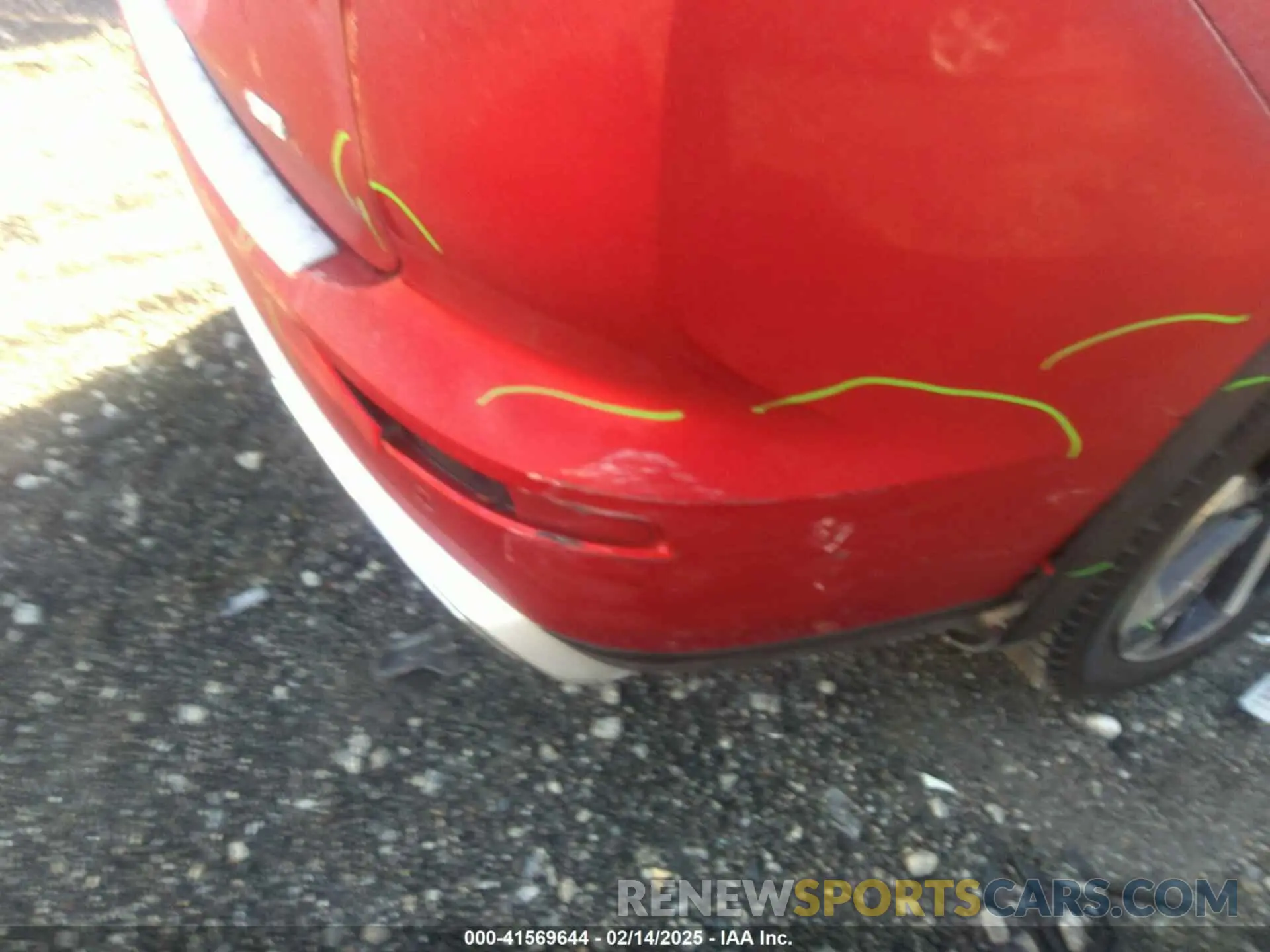 18 Photograph of a damaged car JA4J3UA87PZ045430 MITSUBISHI OUTLANDER 2023
