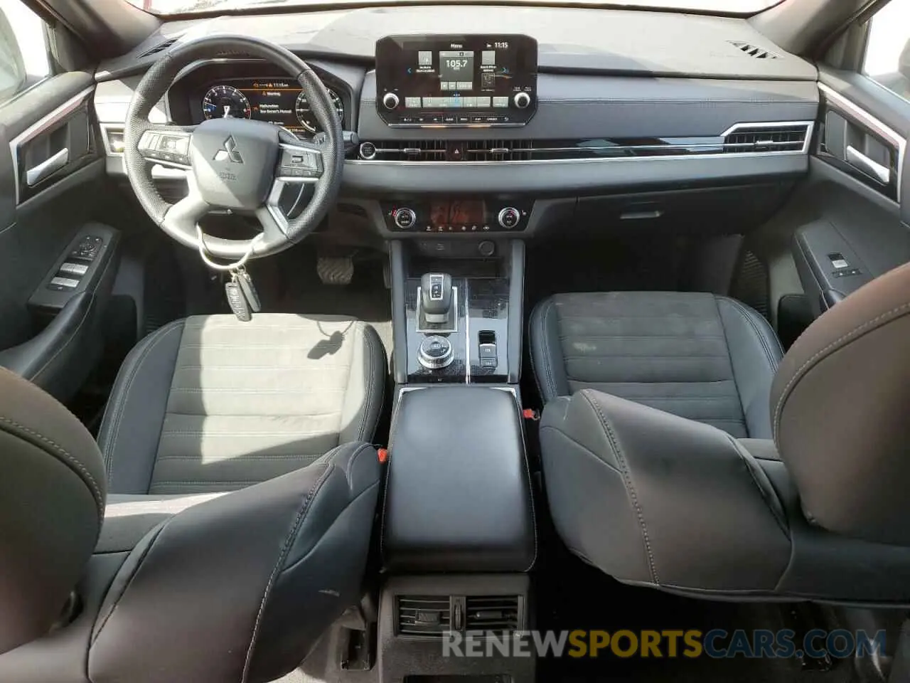 8 Фотография поврежденного автомобиля JA4J3UA89PZ048765 MITSUBISHI OUTLANDER 2023