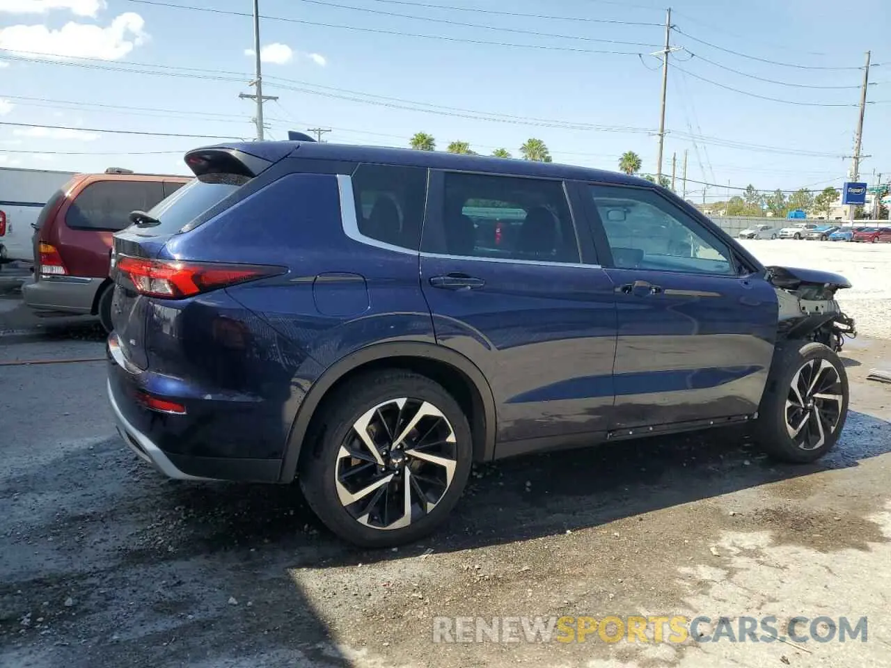 3 Фотография поврежденного автомобиля JA4J3UA8XPZ024202 MITSUBISHI OUTLANDER 2023