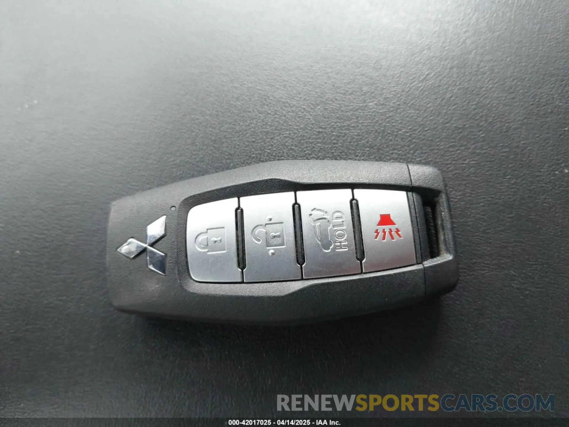 11 Фотография поврежденного автомобиля JA4J3VA89PZ009096 MITSUBISHI OUTLANDER 2023
