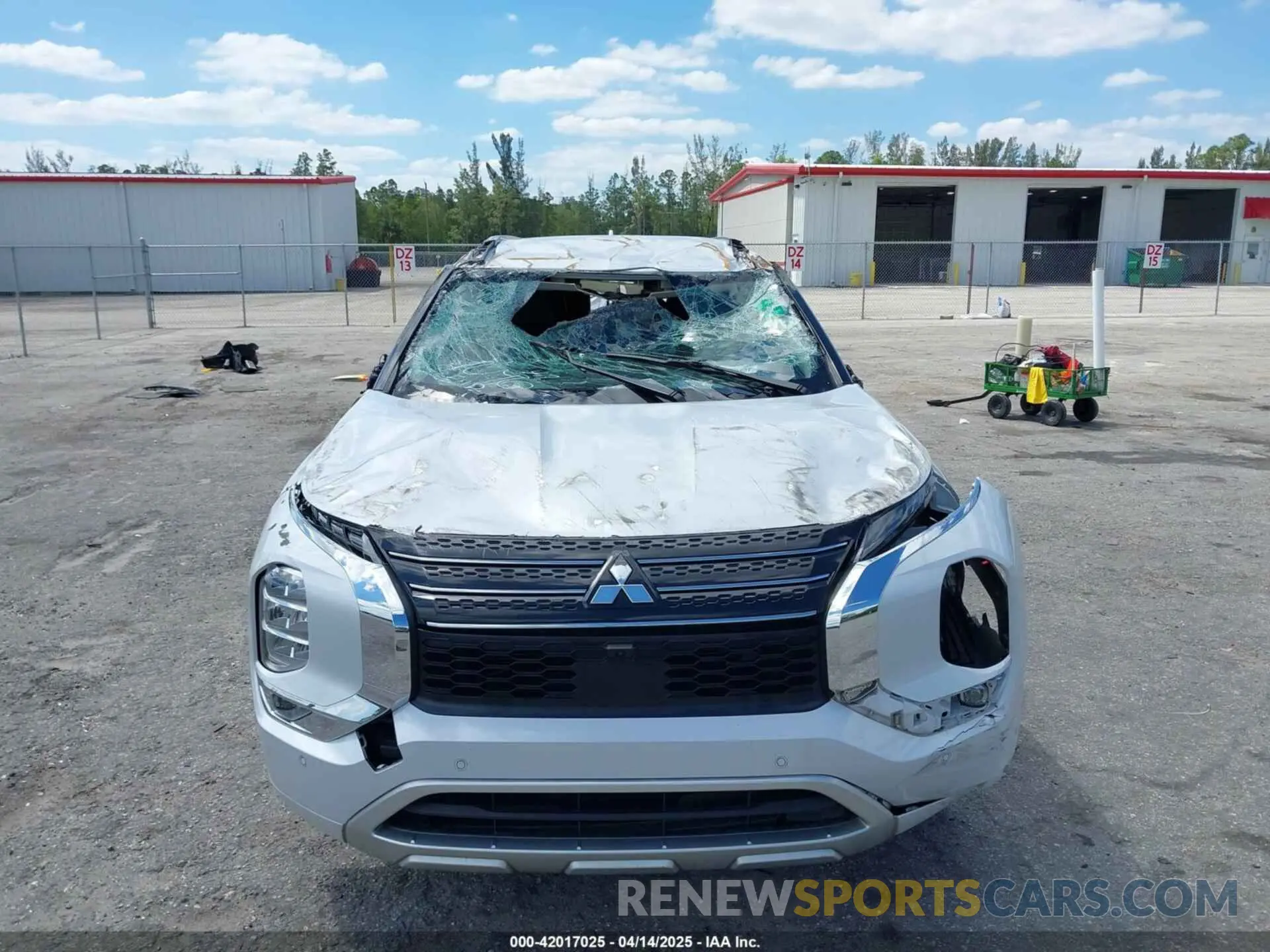 6 Фотография поврежденного автомобиля JA4J3VA89PZ009096 MITSUBISHI OUTLANDER 2023