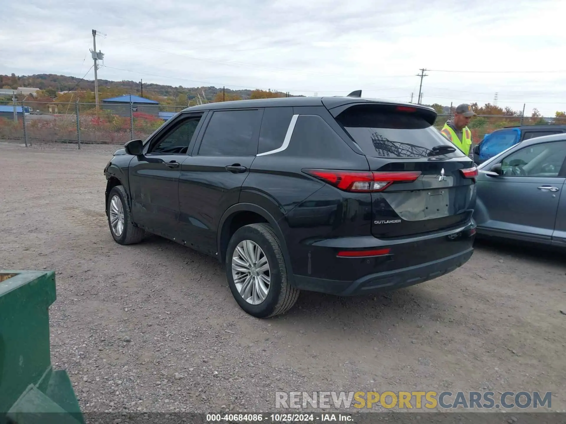 3 Фотография поврежденного автомобиля JA4J4TA85PZ021540 MITSUBISHI OUTLANDER 2023