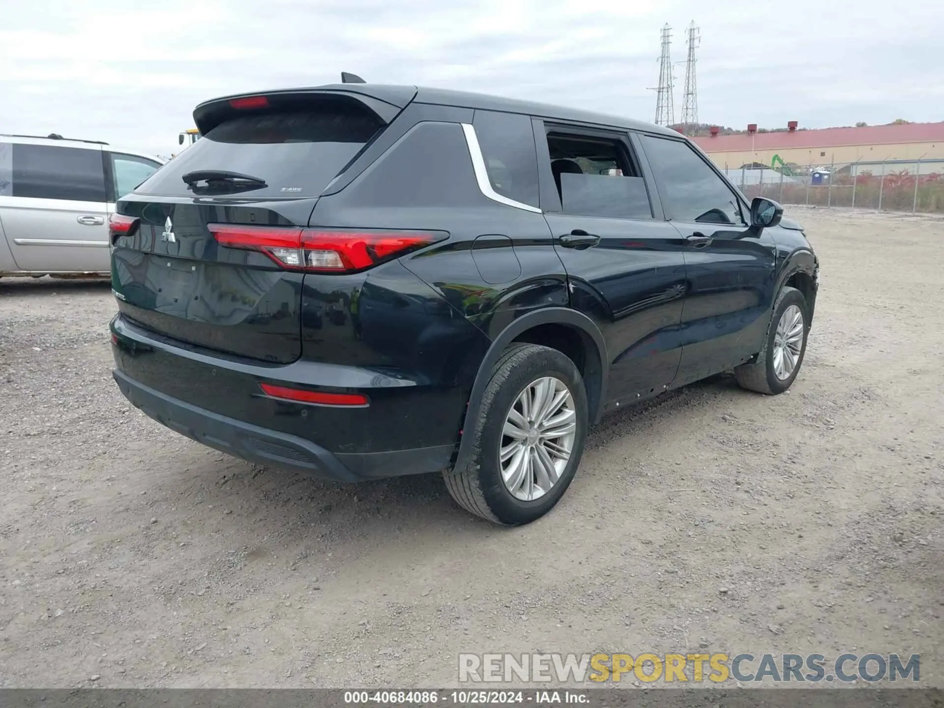4 Фотография поврежденного автомобиля JA4J4TA85PZ021540 MITSUBISHI OUTLANDER 2023