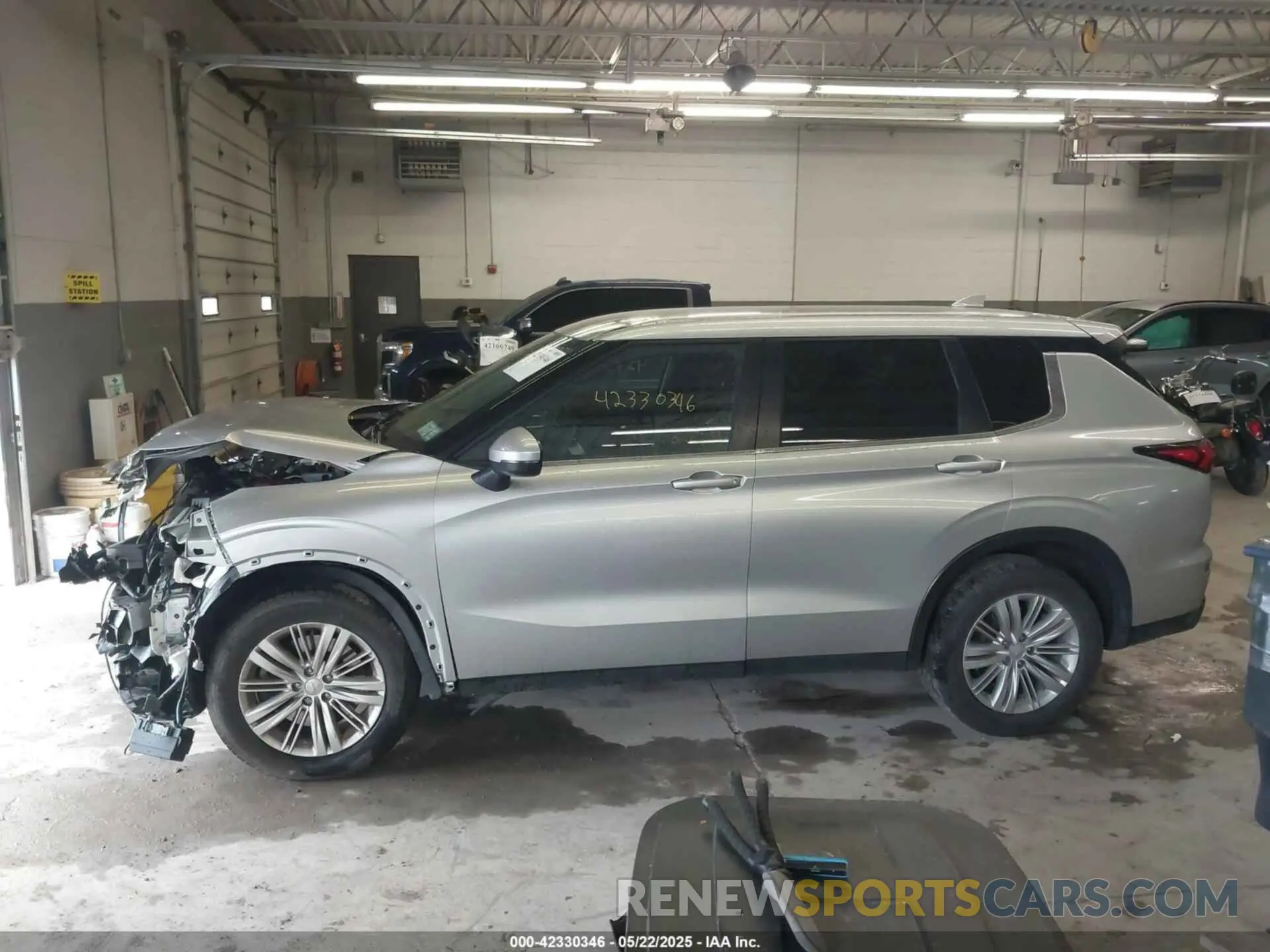 15 Photograph of a damaged car JA4J4TA88PZ015540 MITSUBISHI OUTLANDER 2023