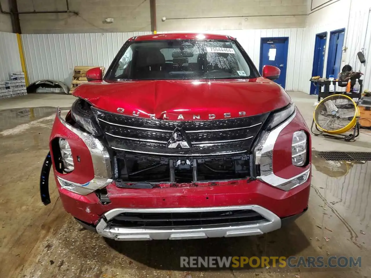 5 Photograph of a damaged car JA4J4UA81PZ045629 MITSUBISHI OUTLANDER 2023