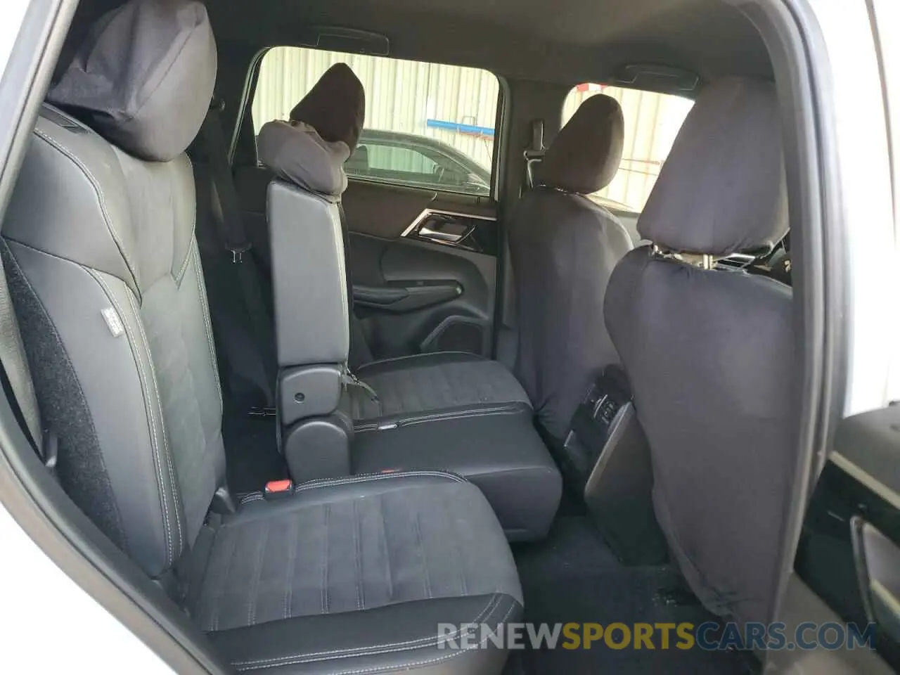 11 Фотография поврежденного автомобиля JA4J4UA81PZ047428 MITSUBISHI OUTLANDER 2023
