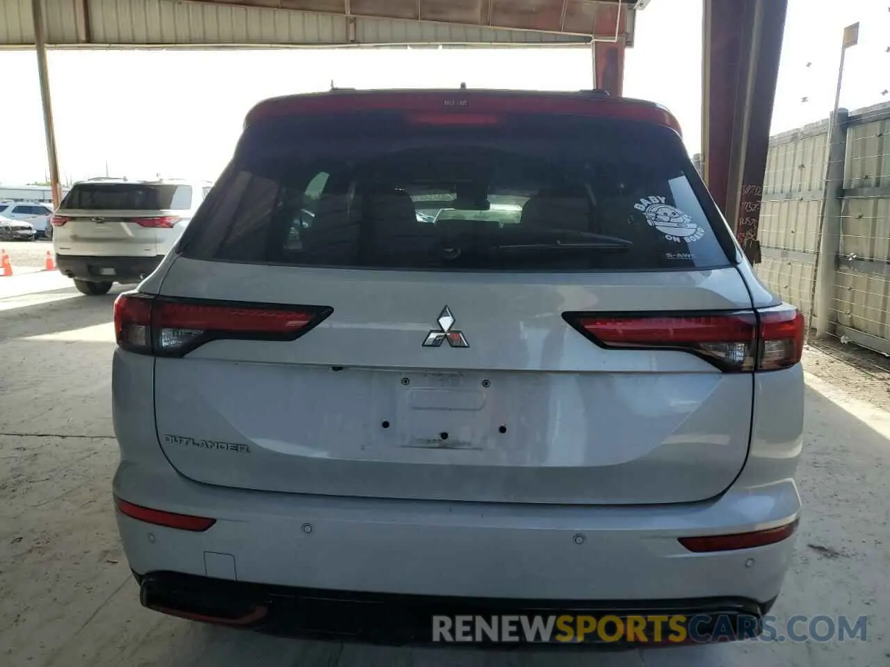 6 Фотография поврежденного автомобиля JA4J4UA81PZ047428 MITSUBISHI OUTLANDER 2023