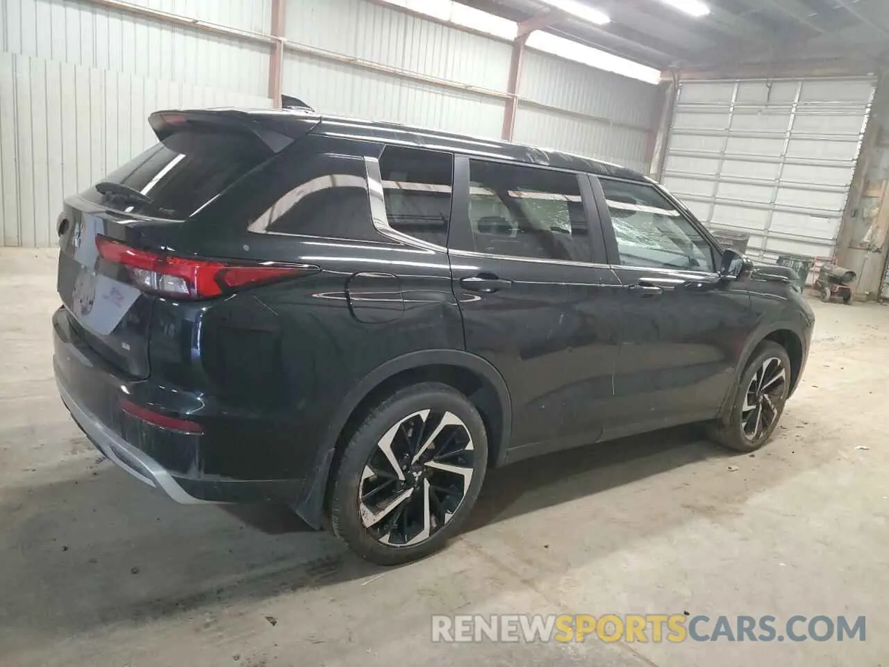 3 Фотография поврежденного автомобиля JA4J4UA82PZ061337 MITSUBISHI OUTLANDER 2023