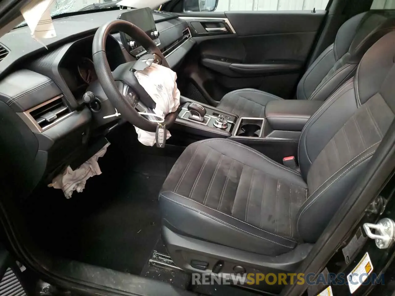 7 Фотография поврежденного автомобиля JA4J4UA82PZ061337 MITSUBISHI OUTLANDER 2023