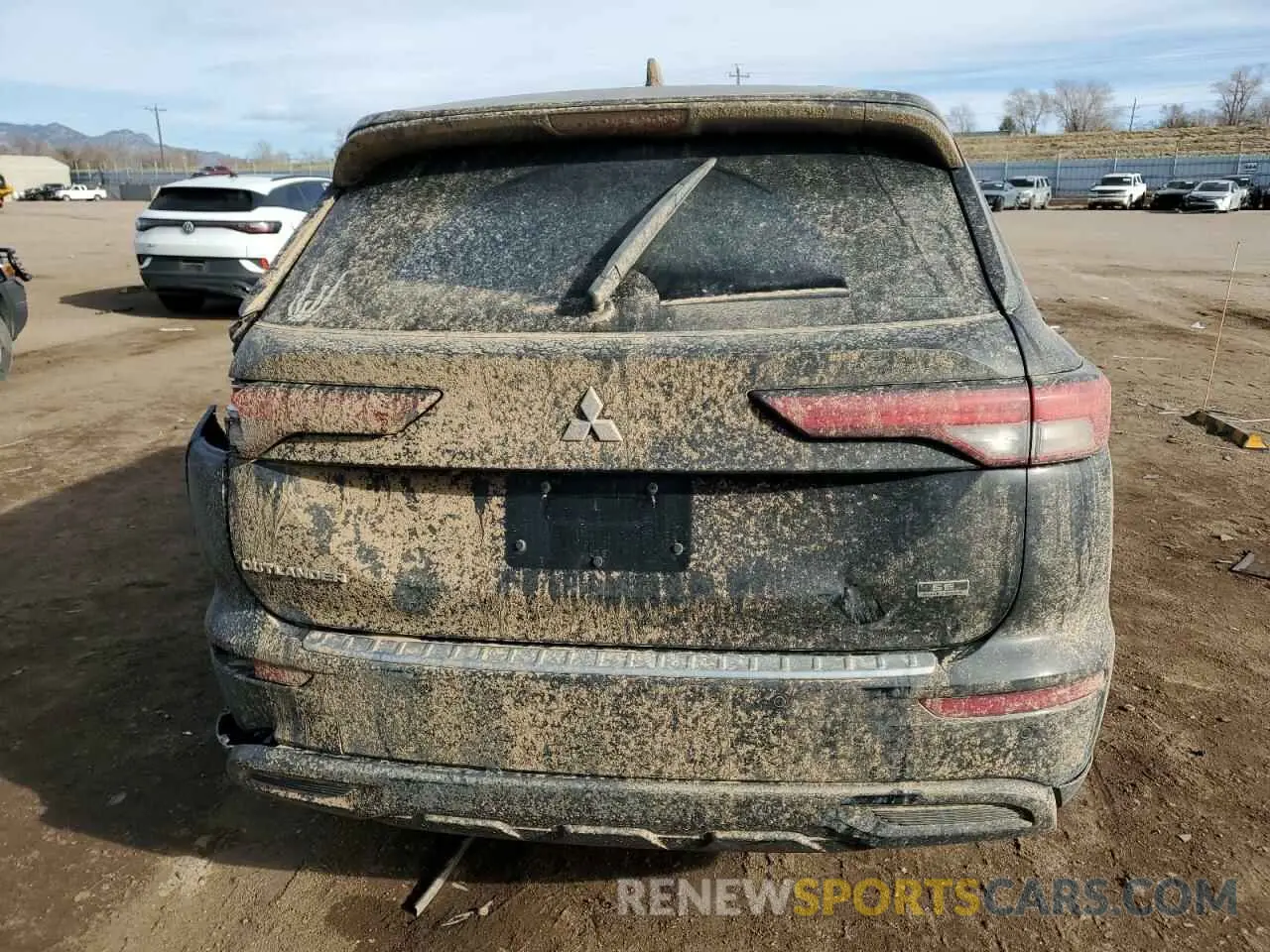6 Photograph of a damaged car JA4J4UA83PZ011708 MITSUBISHI OUTLANDER 2023