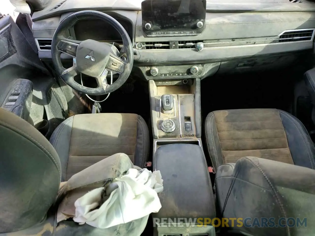 8 Photograph of a damaged car JA4J4UA83PZ011708 MITSUBISHI OUTLANDER 2023