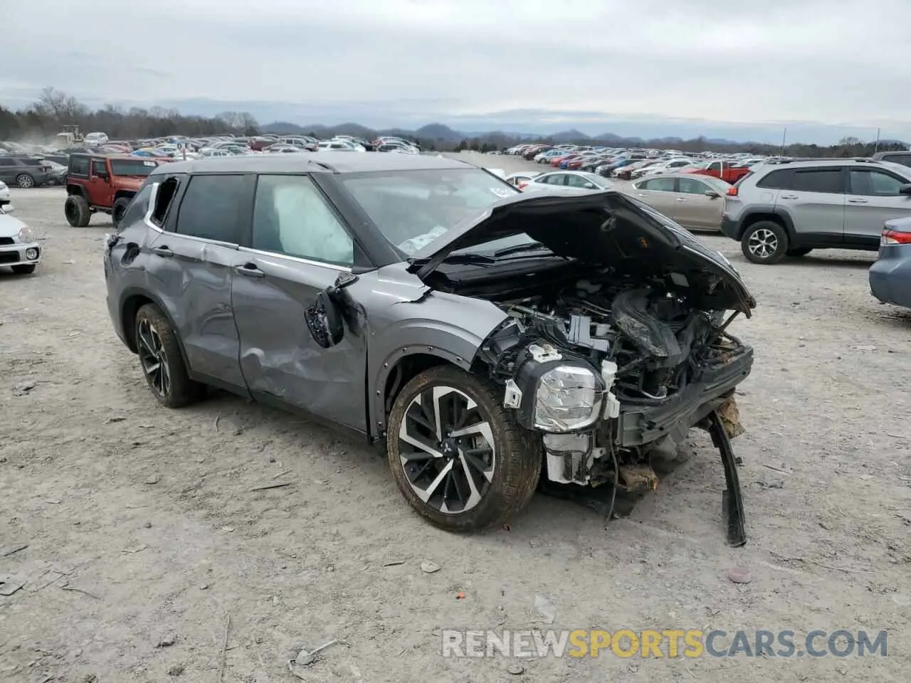 4 Фотография поврежденного автомобиля JA4J4UA83PZ033286 MITSUBISHI OUTLANDER 2023