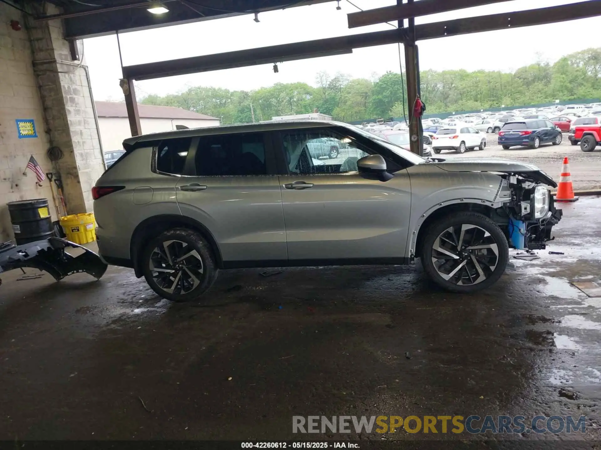 13 Фотография поврежденного автомобиля JA4J4UA86PZ013565 MITSUBISHI OUTLANDER 2023