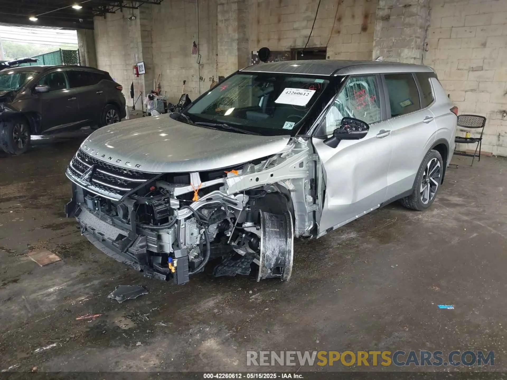 2 Фотография поврежденного автомобиля JA4J4UA86PZ013565 MITSUBISHI OUTLANDER 2023