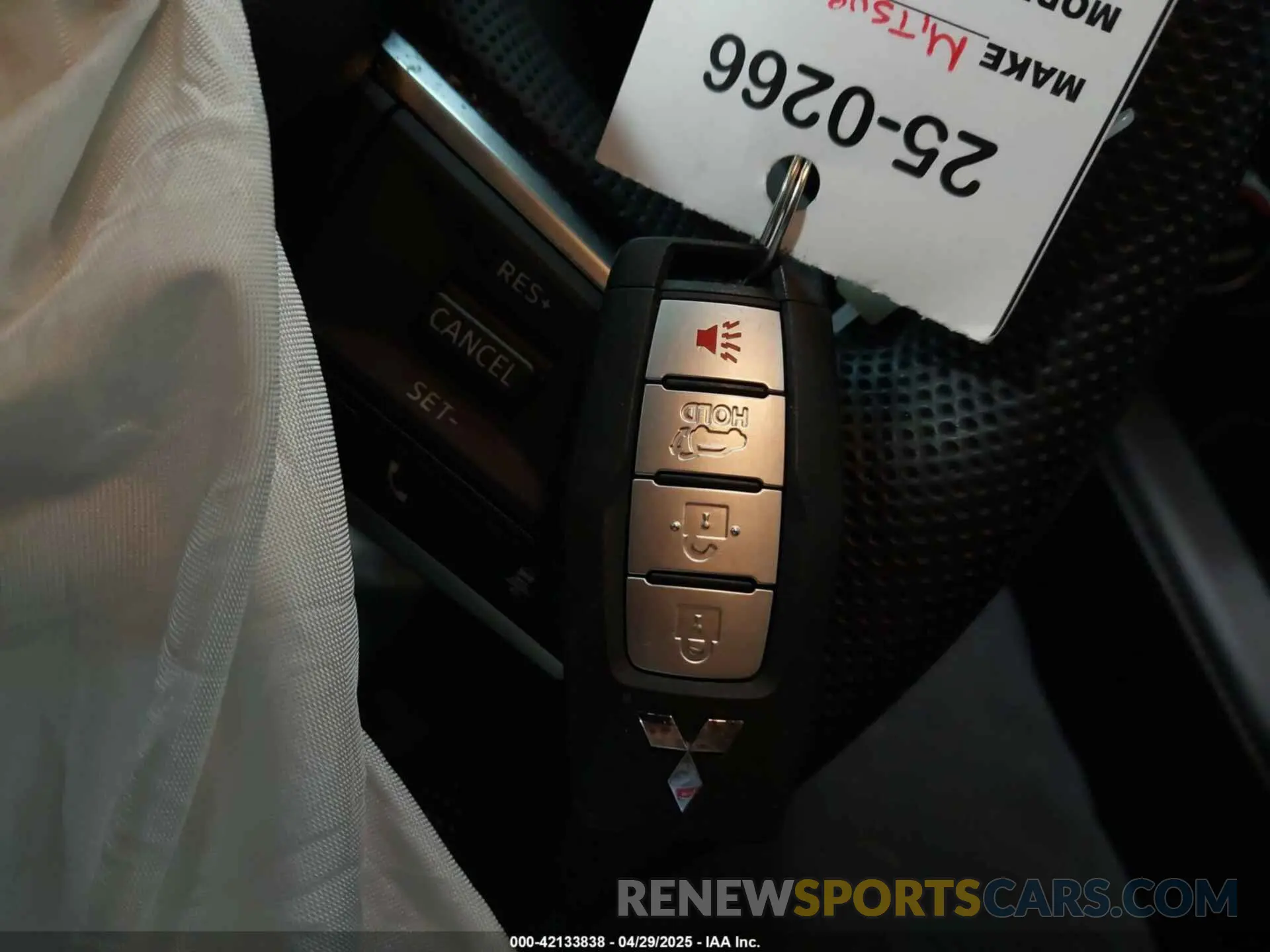 11 Фотография поврежденного автомобиля JA4J4UA86PZ048784 MITSUBISHI OUTLANDER 2023