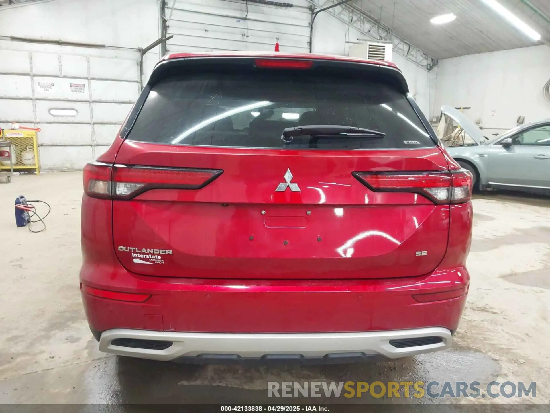 16 Фотография поврежденного автомобиля JA4J4UA86PZ048784 MITSUBISHI OUTLANDER 2023