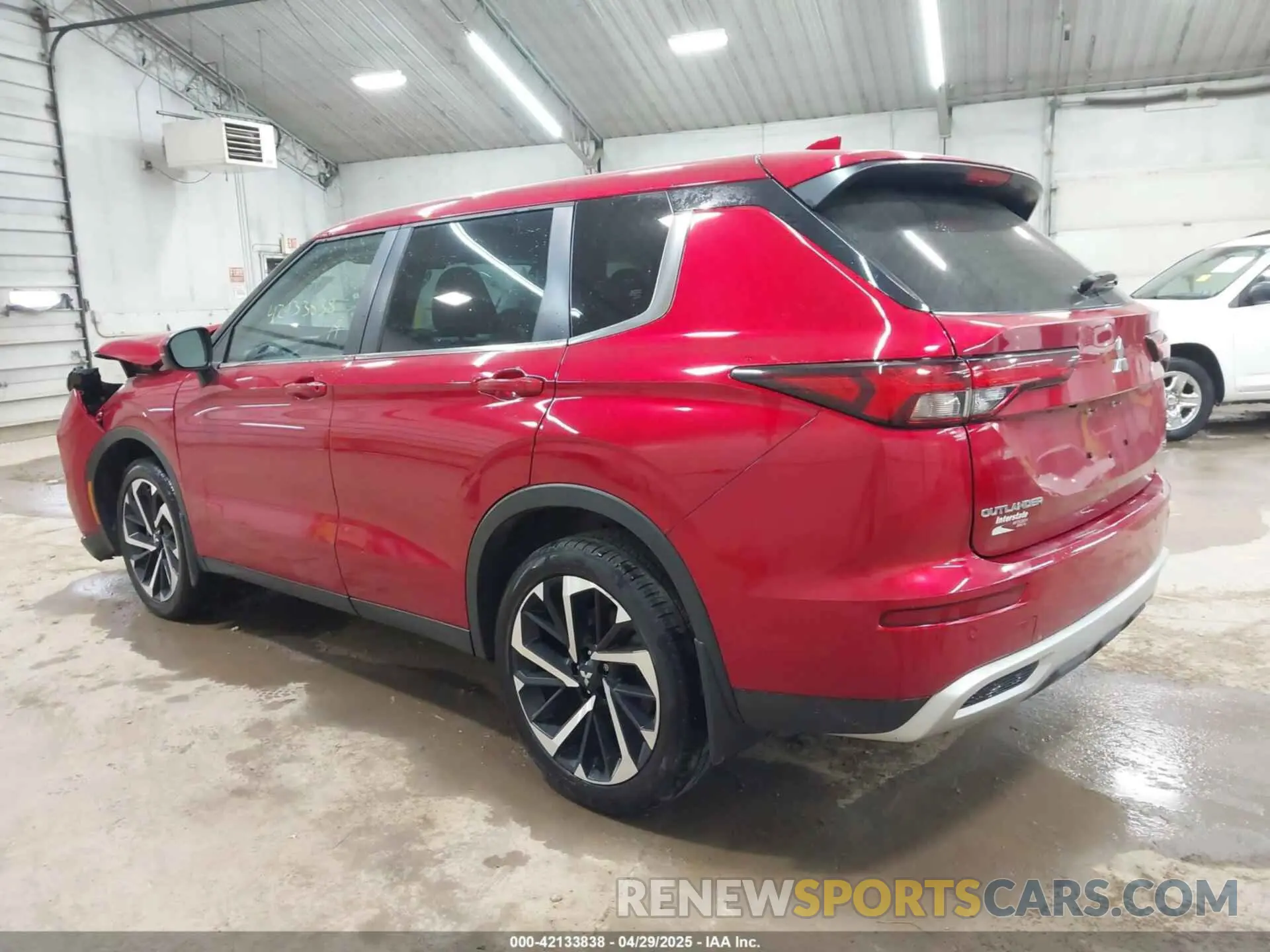 3 Фотография поврежденного автомобиля JA4J4UA86PZ048784 MITSUBISHI OUTLANDER 2023