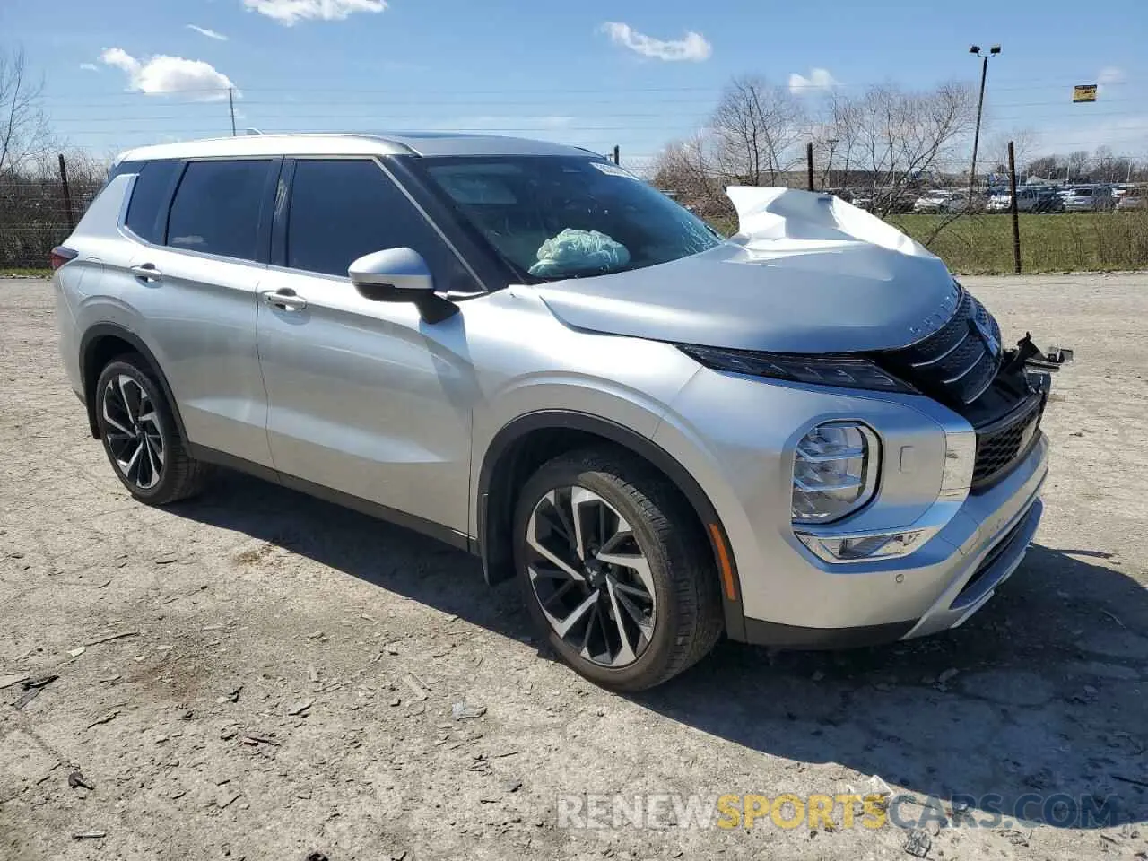4 Фотография поврежденного автомобиля JA4J4UA86PZ049451 MITSUBISHI OUTLANDER 2023