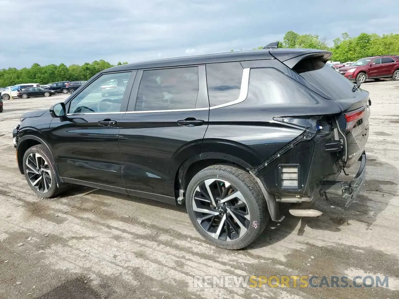 2 Фотография поврежденного автомобиля JA4J4UA87PZ011064 MITSUBISHI OUTLANDER 2023