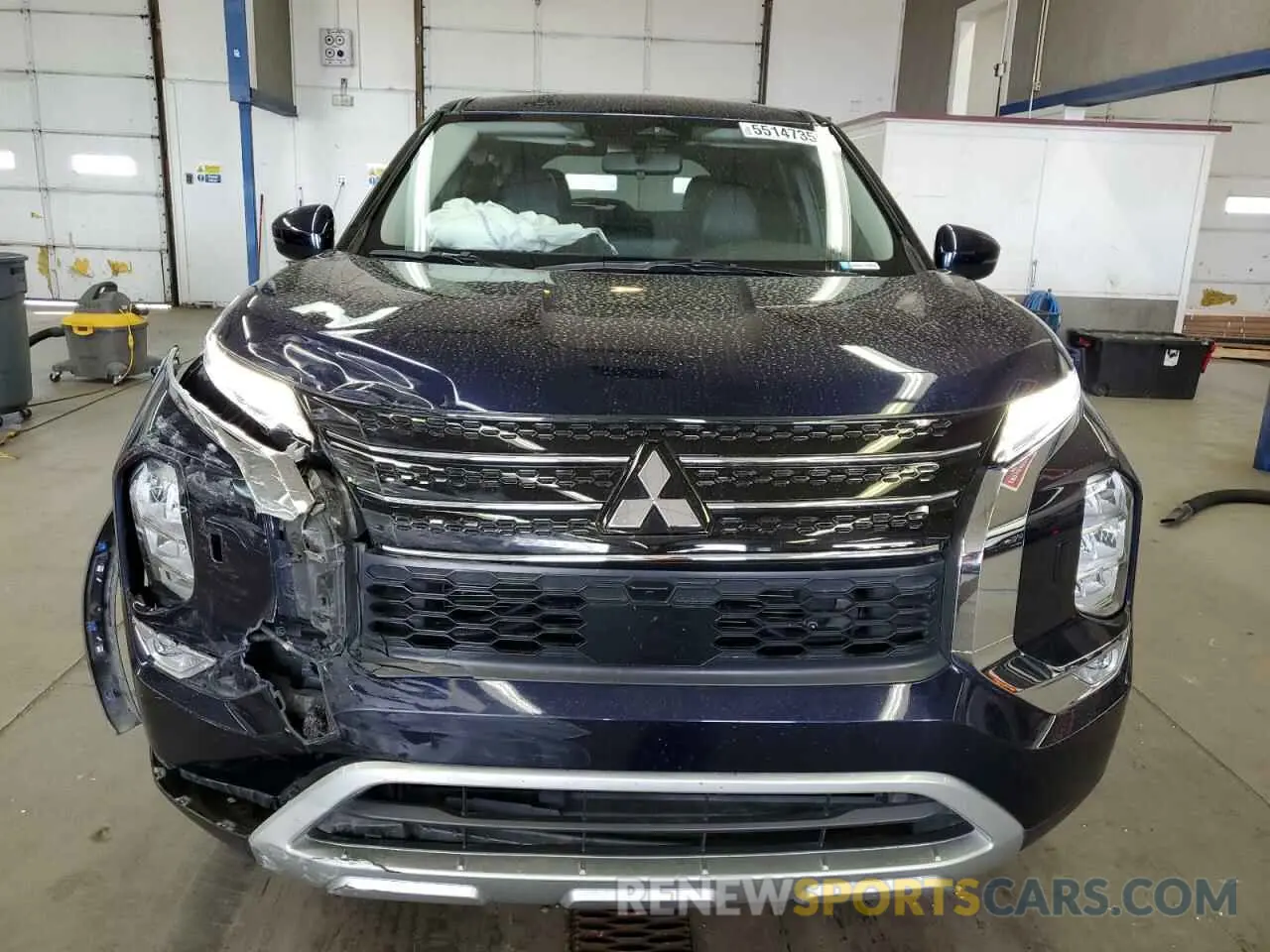 5 Photograph of a damaged car JA4J4UA87PZ026096 MITSUBISHI OUTLANDER 2023