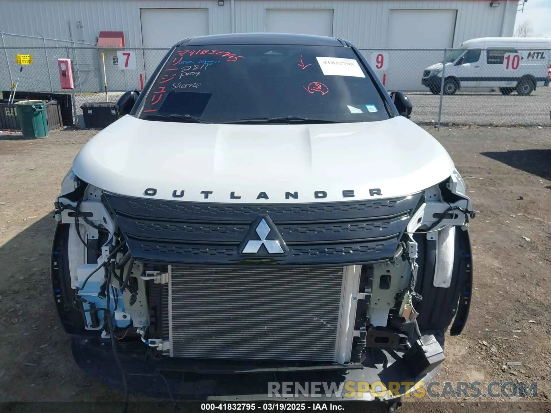 6 Photograph of a damaged car JA4J4UA89PZ033146 MITSUBISHI OUTLANDER 2023