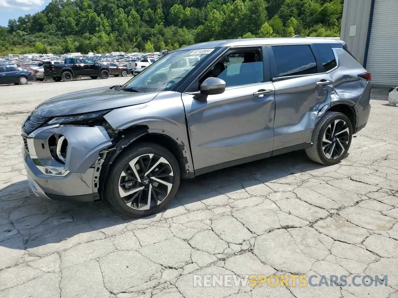 1 Photograph of a damaged car JA4J4UA8XPZ022107 MITSUBISHI OUTLANDER 2023