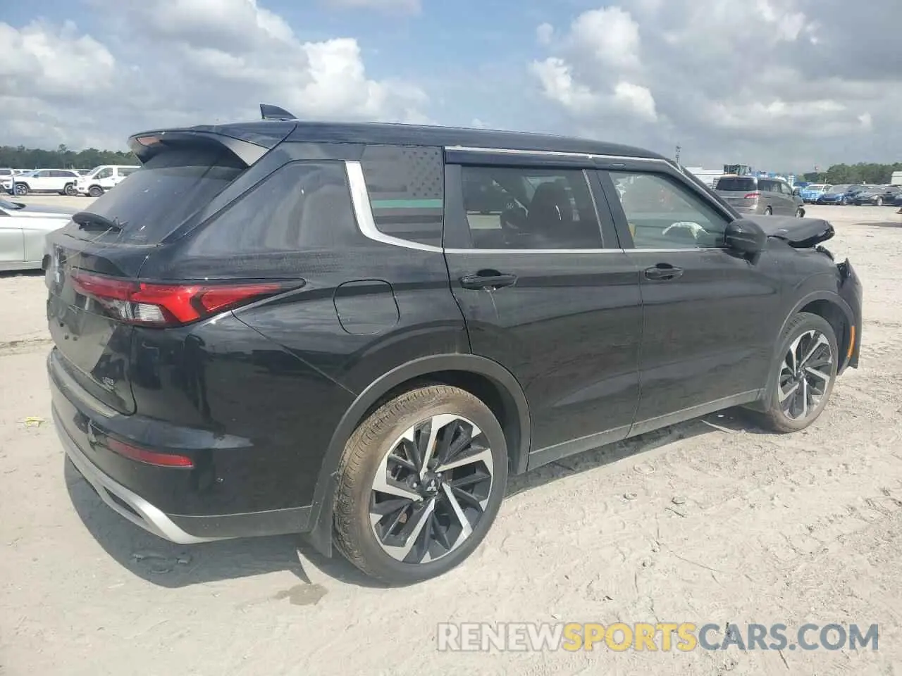 3 Фотография поврежденного автомобиля JA4J4UA8XPZ051137 MITSUBISHI OUTLANDER 2023