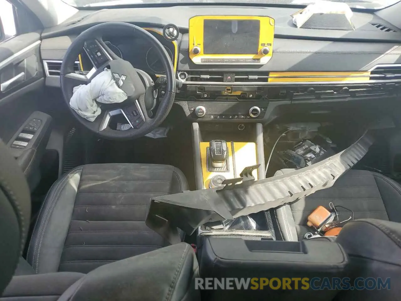 8 Фотография поврежденного автомобиля JA4J4UA8XPZ051137 MITSUBISHI OUTLANDER 2023