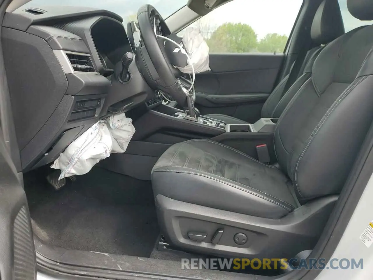 7 Photograph of a damaged car JA4J4UA8XPZ054152 MITSUBISHI OUTLANDER 2023