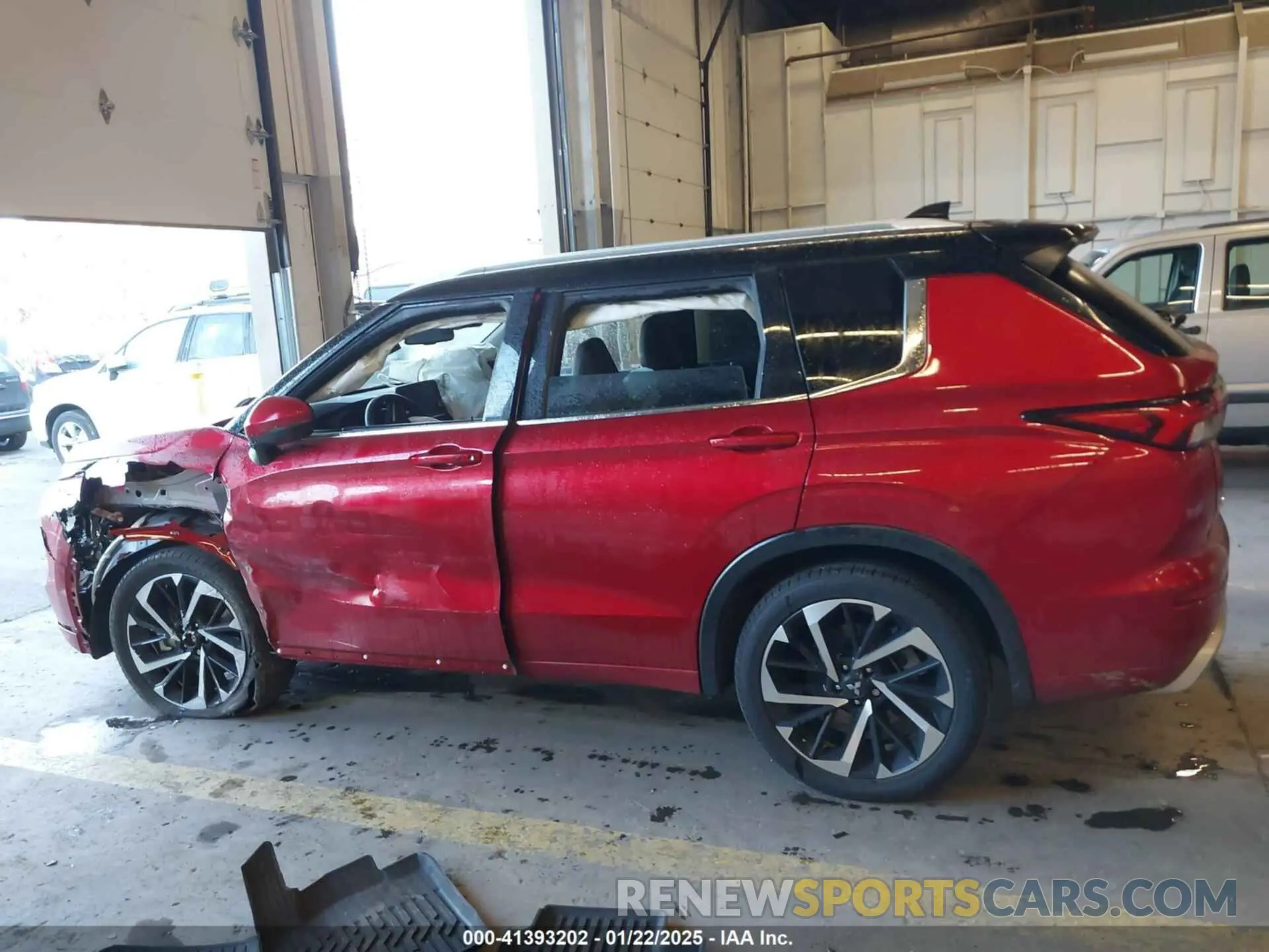 15 Фотография поврежденного автомобиля JA4J4VA86PZ007318 MITSUBISHI OUTLANDER 2023