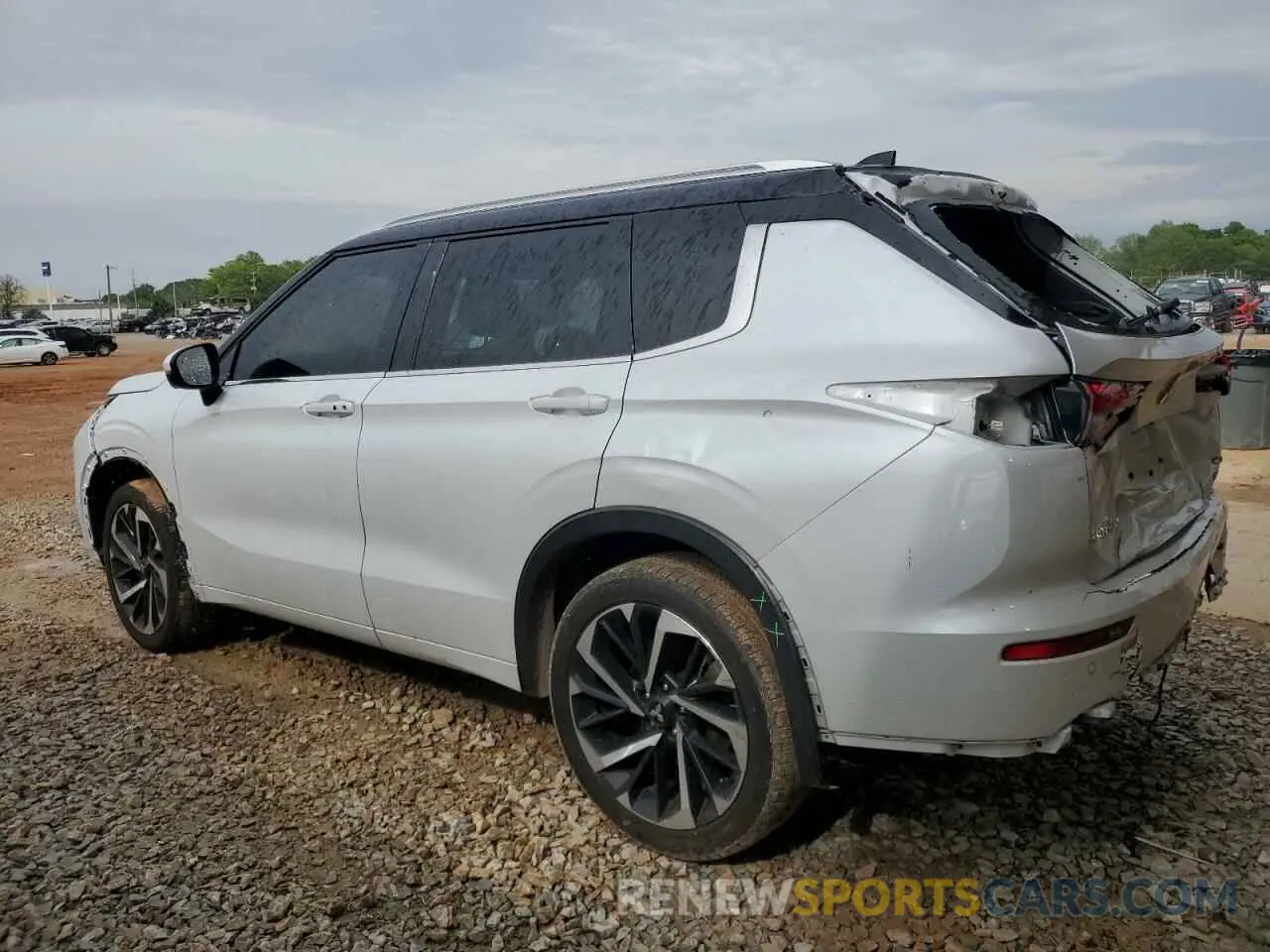 2 Фотография поврежденного автомобиля JA4J4VA8XPZ040631 MITSUBISHI OUTLANDER 2023