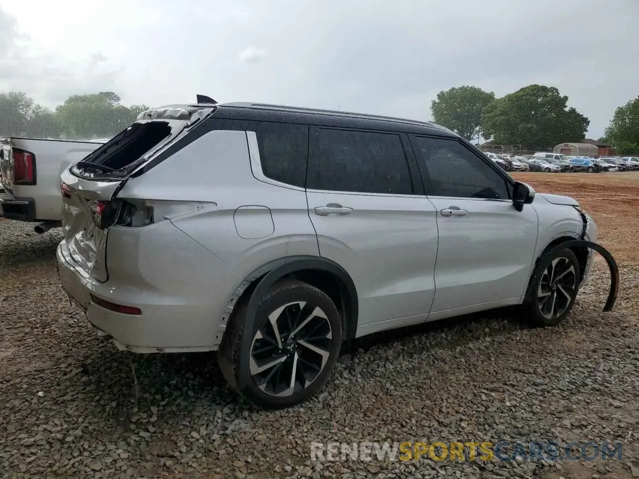 3 Фотография поврежденного автомобиля JA4J4VA8XPZ040631 MITSUBISHI OUTLANDER 2023