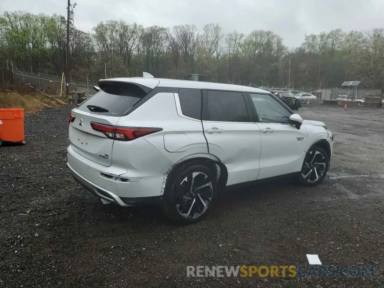 3 Фотография поврежденного автомобиля JA4T5UA92PZ059781 MITSUBISHI OUTLANDER 2023