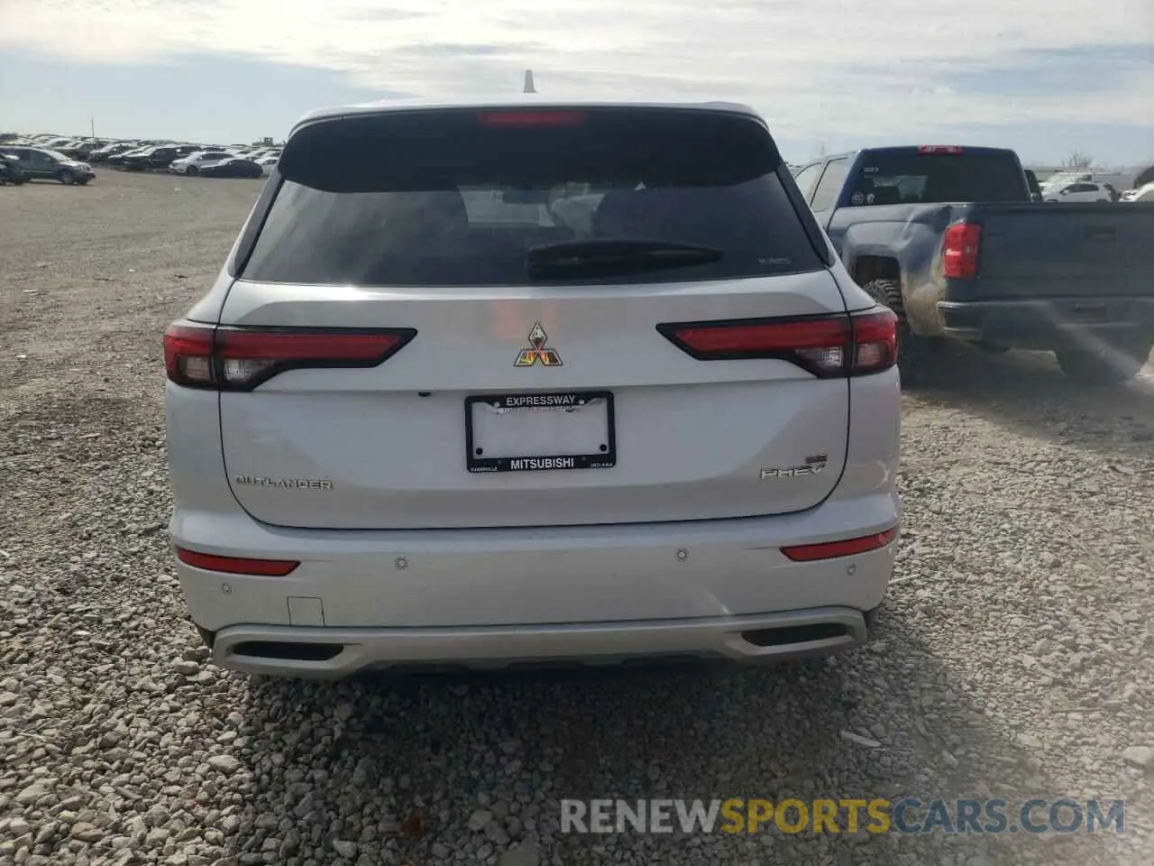 6 Фотография поврежденного автомобиля JA4T5UA97PZ040093 MITSUBISHI OUTLANDER 2023