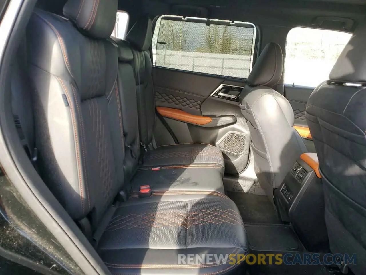 11 Фотография поврежденного автомобиля JA4T5VA98PZ028315 MITSUBISHI OUTLANDER 2023