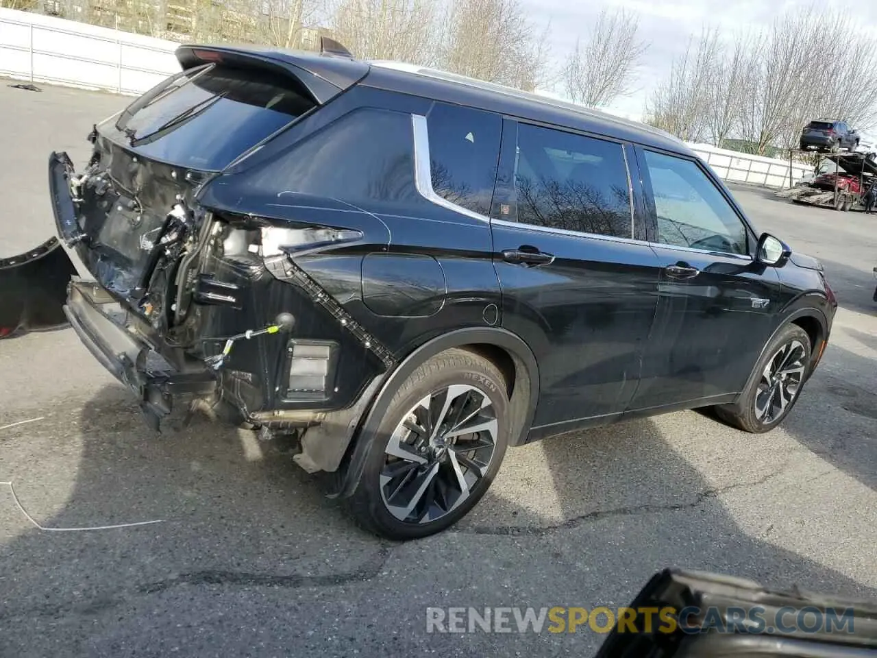 3 Фотография поврежденного автомобиля JA4T5VA98PZ028315 MITSUBISHI OUTLANDER 2023