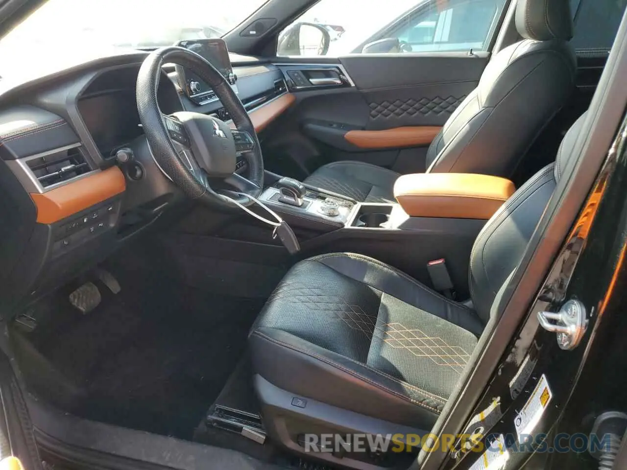 7 Фотография поврежденного автомобиля JA4T5VA98PZ028315 MITSUBISHI OUTLANDER 2023