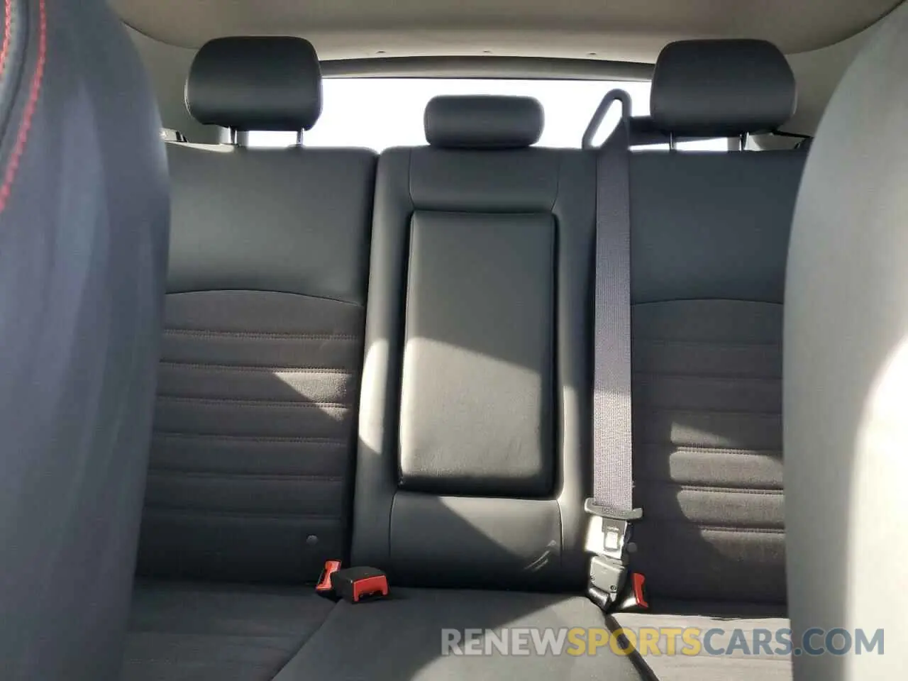 10 Фотография поврежденного автомобиля JA4ARUAU2RU019233 MITSUBISHI OUTLANDER 2024